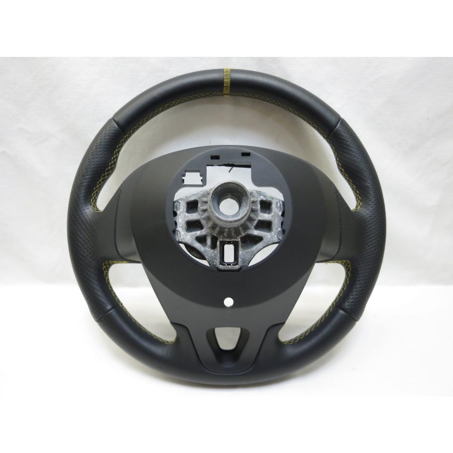 美品! メガーヌ R.S スポール DZF4R ルノー 純正 革 ステアリング