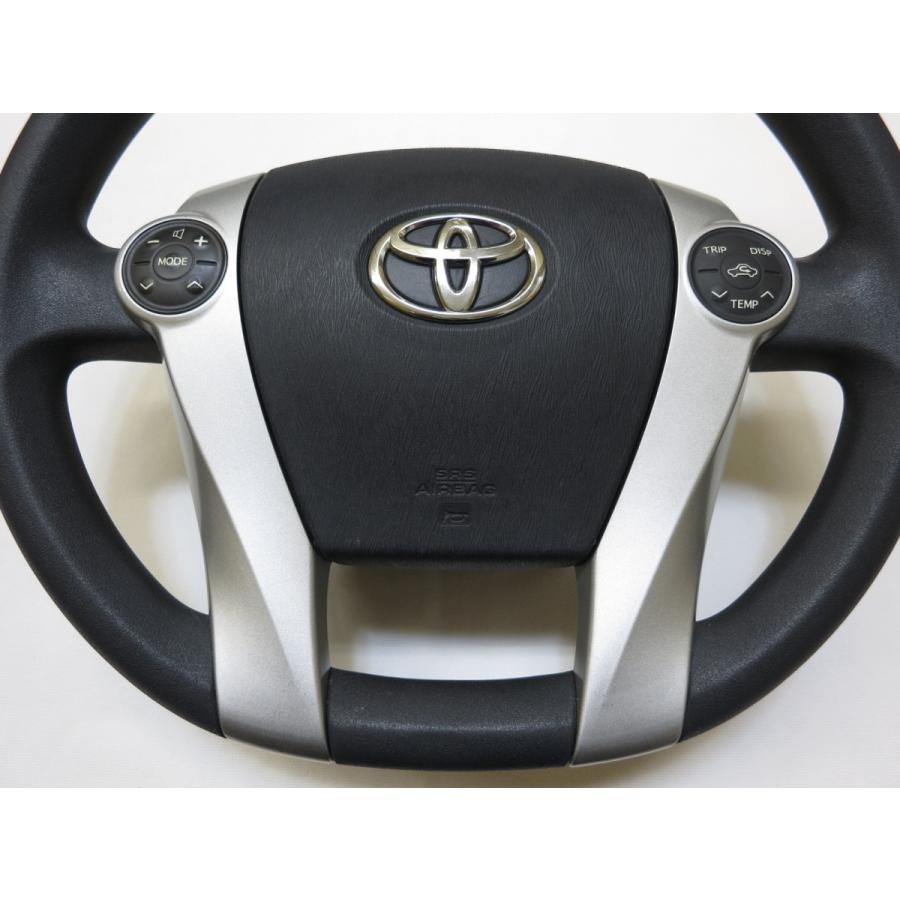 プリウス 30系後期 純正ステアリング トヨタ（TOYOTA） ○純正部品トヨタ プリウス革巻ステアリング純正品番