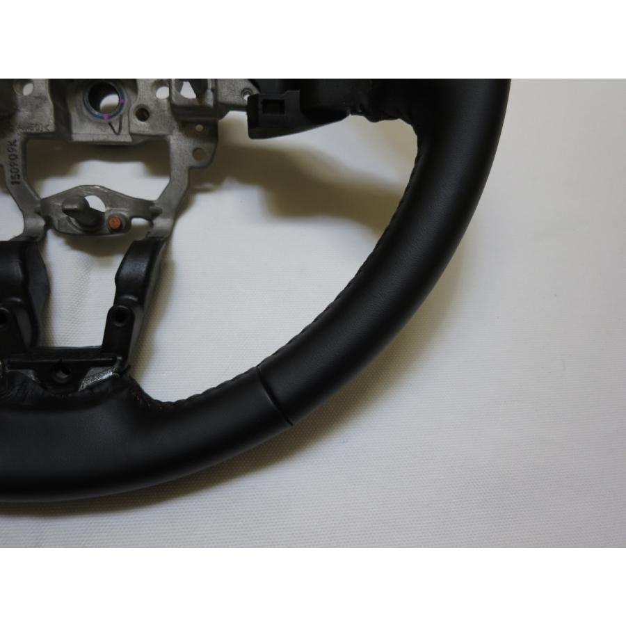 マツダ NDロードスター/NDRF (ND5RC/NDERC) 純正ハンドル マツダ NDロードスター/NDRF (ND5RC/NDERC) 純正ハンドル - メルカリ