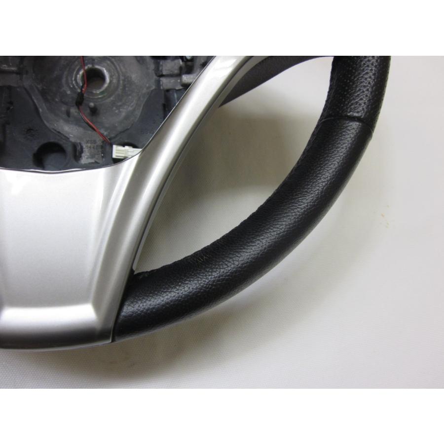 美品！ ミト アルファロメオ 純正 革 ステアリング ハンドル 管理番号