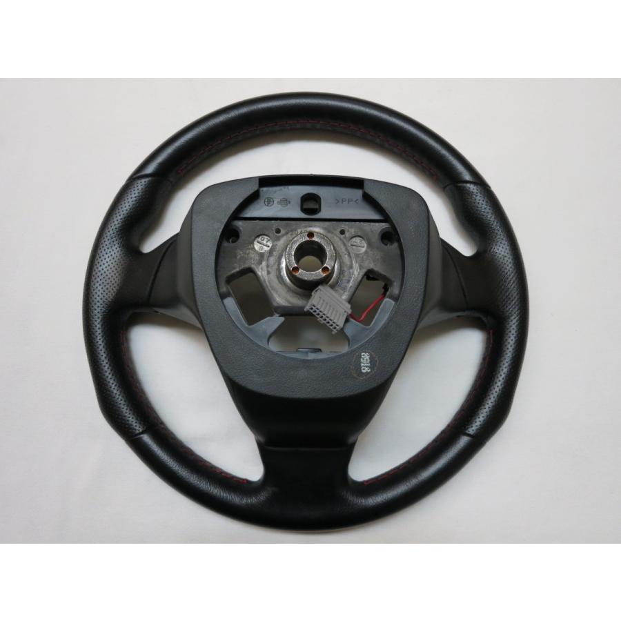 美品！ モモ 日産純正！ オプション！ 革 ステアリング ハンドル 管理