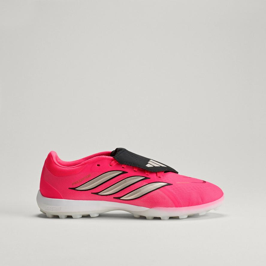 adidas（アディダス） 送料無料 プレデターPRO フォールディング