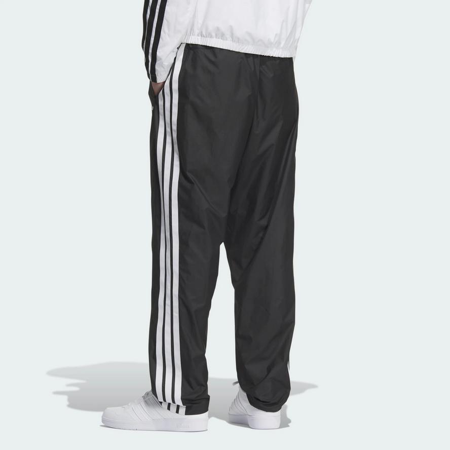 adidas（アディダス） 送料無料 ウインドブレーカー 上下 メンズ