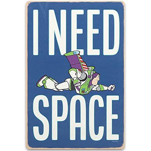 Open Road Brands ディズニーピクサー トイストーリー バズ ライトイヤー ウォールアート I Need Space 面白いトイ 結婚祝い