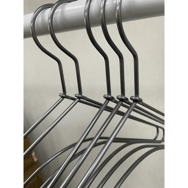 トップスハンガー１本　アンティークゴールド・素地グレー＜日本製＞おしゃれ　ヴィンテージ　高級感　数量限定　トップス　アウター |  | 11