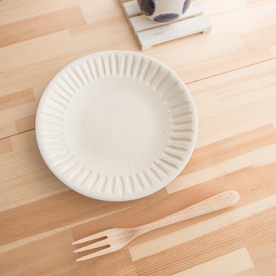 小石原焼 翁明窯元 皿 丸皿 しのぎ皿小 しのぎ 陶器 器 マット ギフト