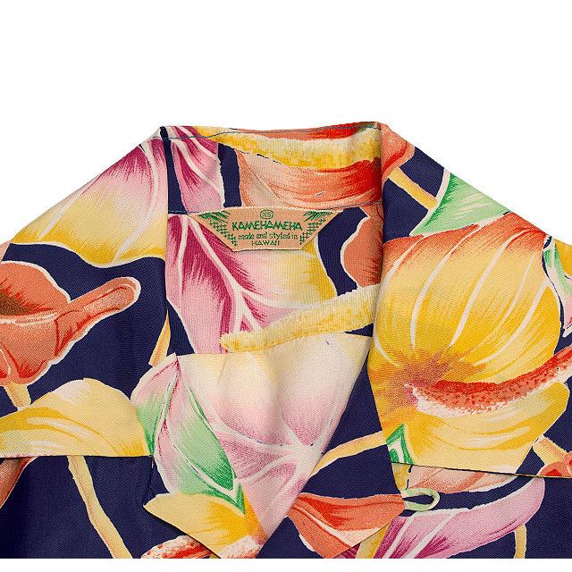 sun surf アンスリウム柄　ＳＳ３２２９６ SUN SURF サンサーフ アロハシャツRAYON S/S SPECIAL EDITION