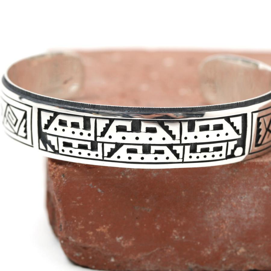 Hopi Jewelry 【メール便配送】Clifton Mowa Overlay Bangle Hopi Jewelry 【メール便配送】Clifton Mowa Overlay Bangle