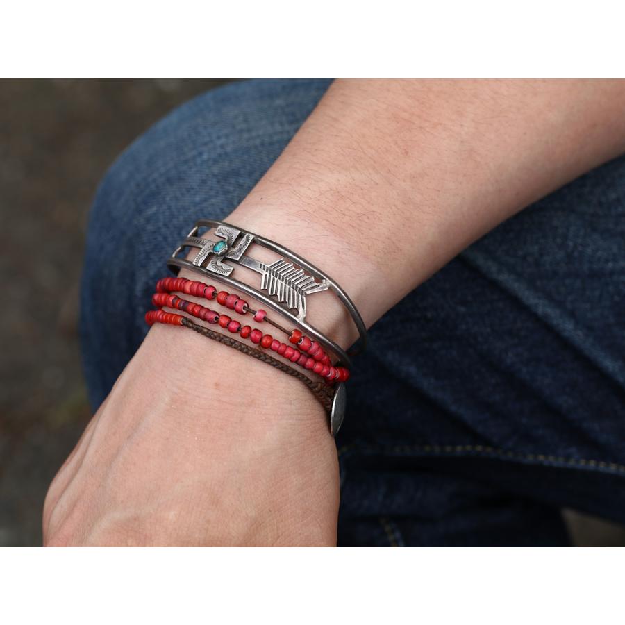 NAVAJO（ナバホ） 1930's Vintage 卍 ＆ Arrow Coin Silver Bangle