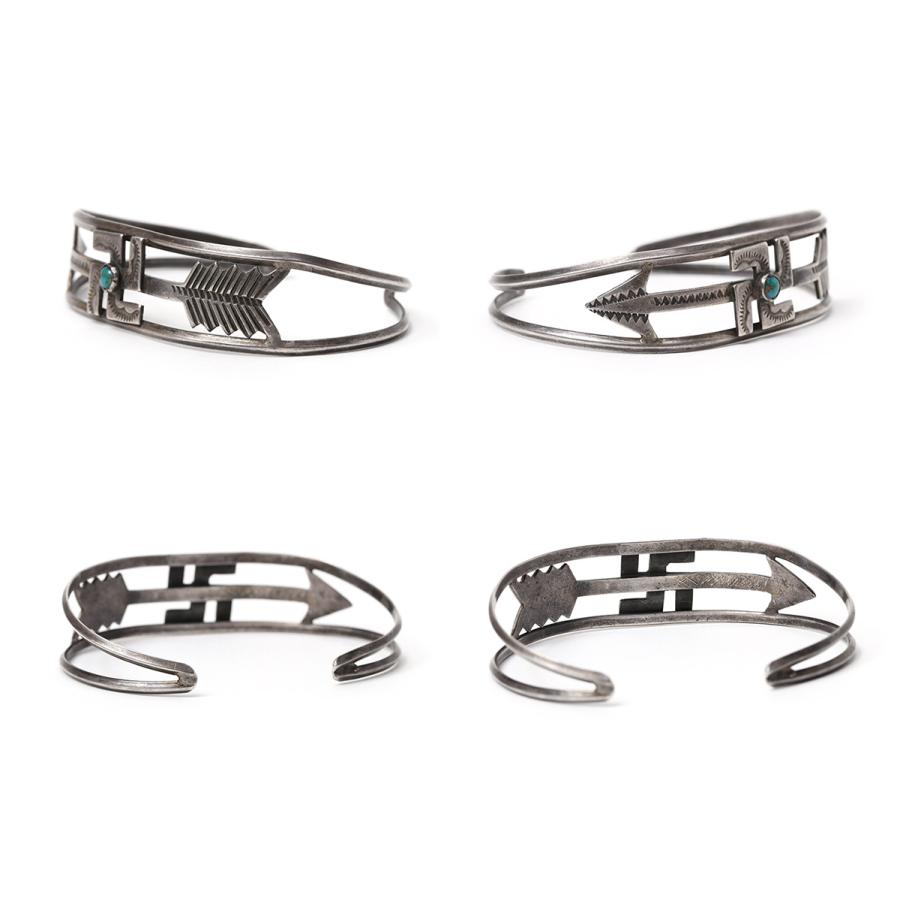 NAVAJO（ナバホ） 1930's Vintage 卍 ＆ Arrow Coin Silver Bangle