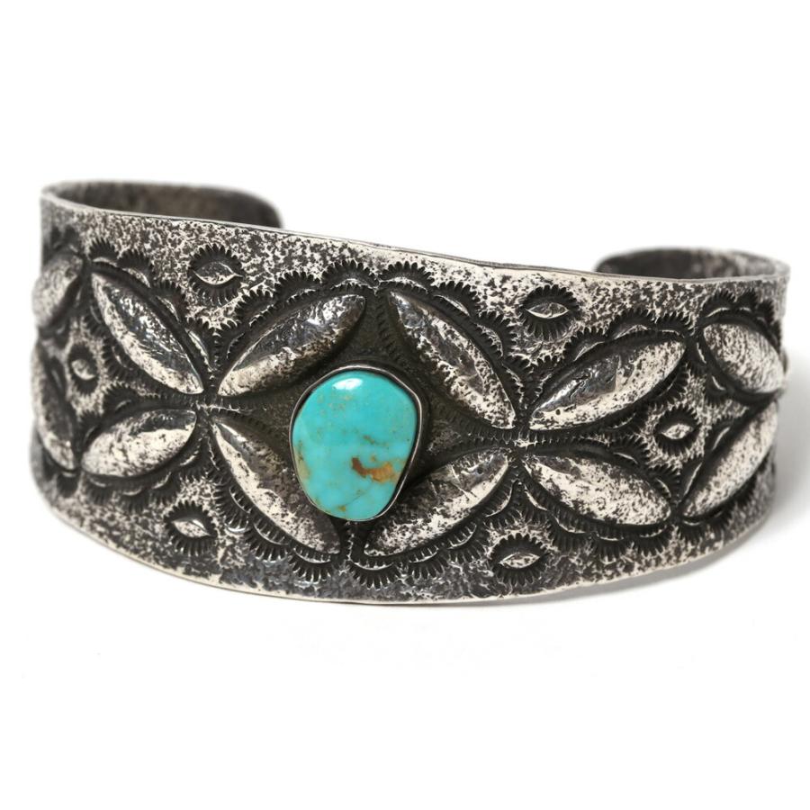 ナバホ族 visvim取扱 ベルストゥーリジオ ヴィンテージ バングル ナバホ族 visvim取扱 ベルストゥーリジオ ヴィンテージ バングル