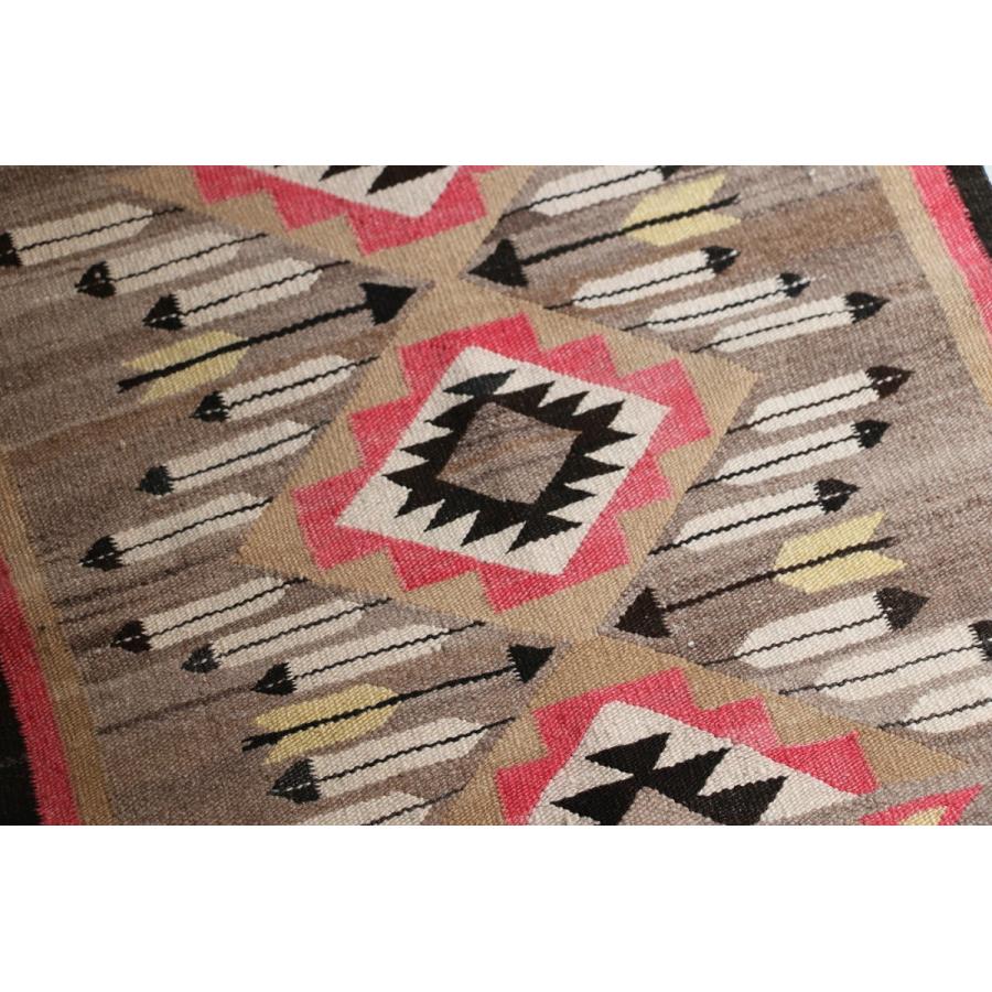 NAVAJO 1920〜30's ビンテージ ナバホラグ 105cm×66cm NAVAJO 1920〜30's ビンテージ ナバホラグ 105cm×66cm