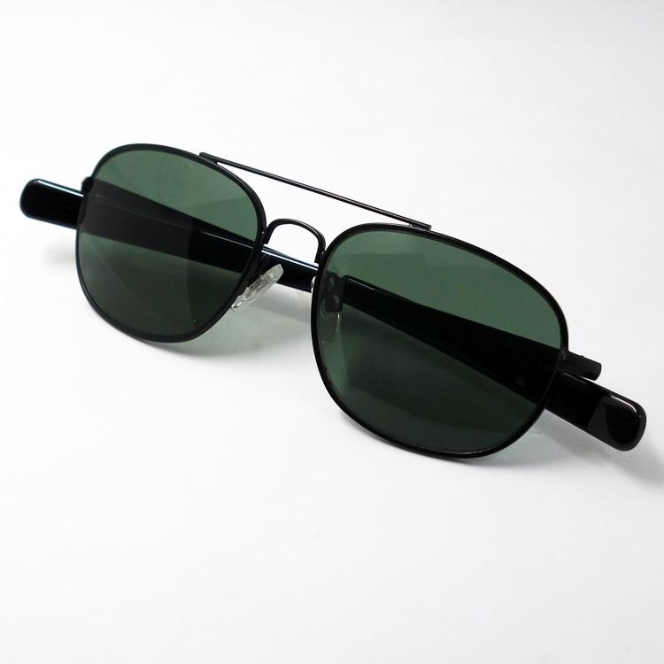 ROTHCO アビエーター サングラス ブランド ケース付き 新品 ROTHCO アビエーター サングラス ブランド ケース付き 新品