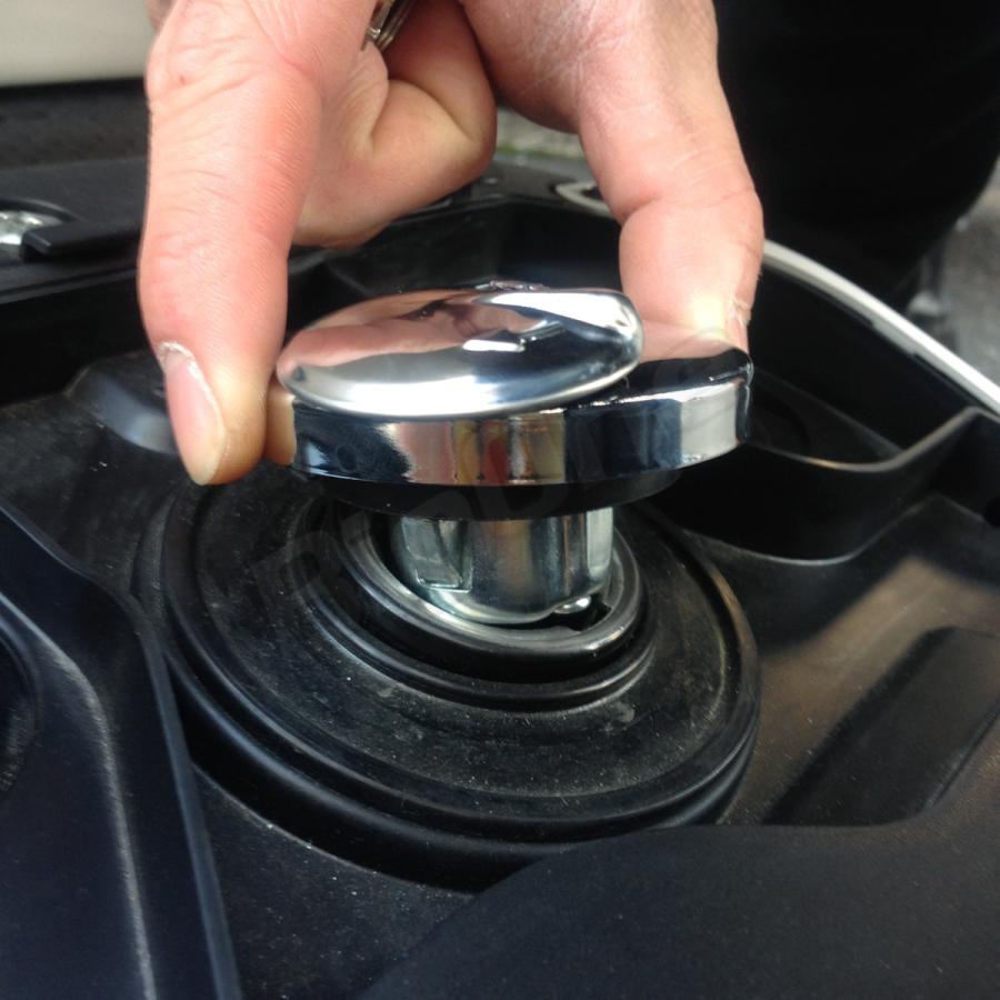 タンクキャップ ズーマーパーツ Honda系スクーター原付クラス に そのまま装着できる メッキ 鍵付き 149 ビッグワンyahoo 店 通販 Yahoo ショッピング