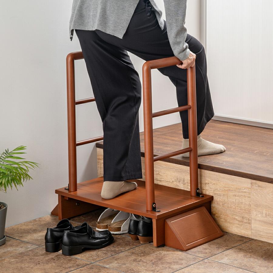 玄関 踏み台 玄関踏み台 木製 玄関 段差 踏み台 玄関ステップ 木製 手すり 玄関 ステップ 手すり付き玄関台 幅80cm |  | 03