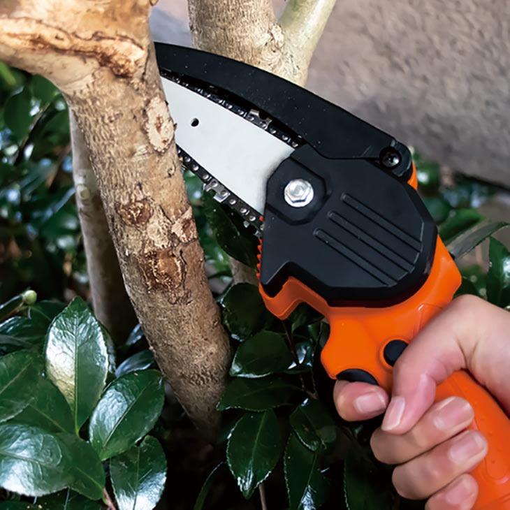 ファミラ ハンディチェーンソー 充電式コードレスハンディーチェーンソー テレショッピング放送商品 枝切り 剪定 園芸用のこぎり |  | 01