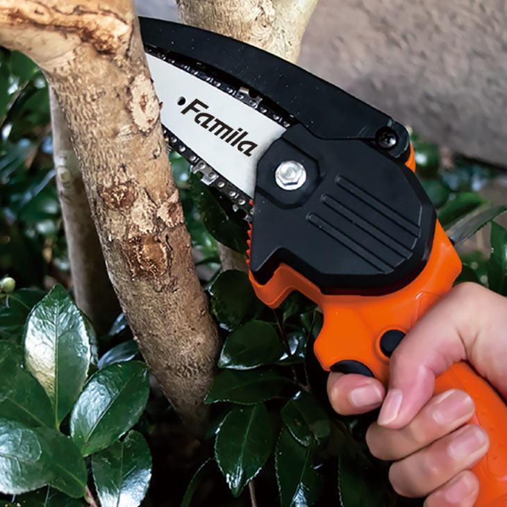 ファミラ ハンディチェーンソー 充電式コードレスハンディーチェーンソー 予備バッテリー付き |  | 01