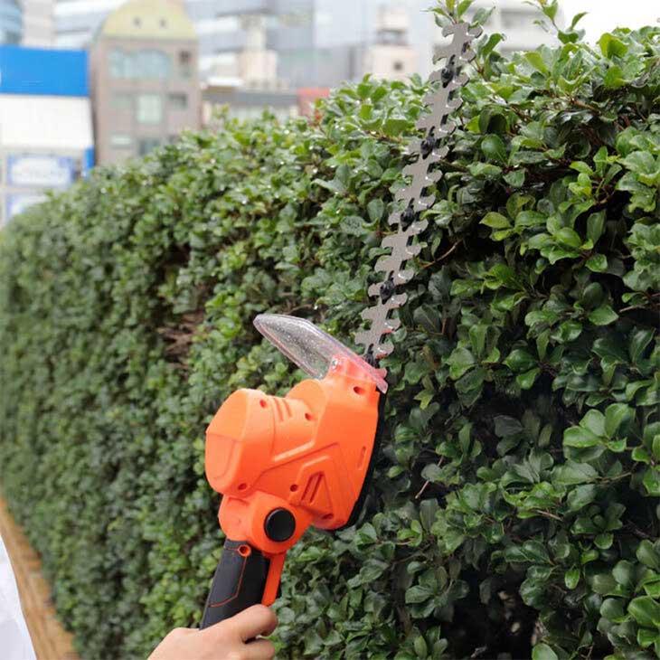 ファミラ 充電式コードレス生垣 草刈りバリカン 草刈機 刈払機 ヘッジトリマー 9点セット |  | 04