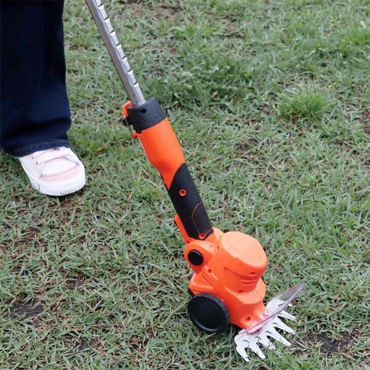 ファミラ 充電式コードレス生垣 草刈りバリカン 草刈機 刈払機 ヘッジトリマー 12点セットDX |  | 06