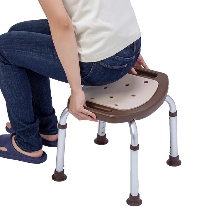 シャワーチェア 4本足 アルミ製 シャワーベンチ 背の高い 風呂 椅子 バスチェア 高齢 シニア 立ち上がり補助 入浴介護 高さ調節 チェア バス用品 風呂用品 |  | 12