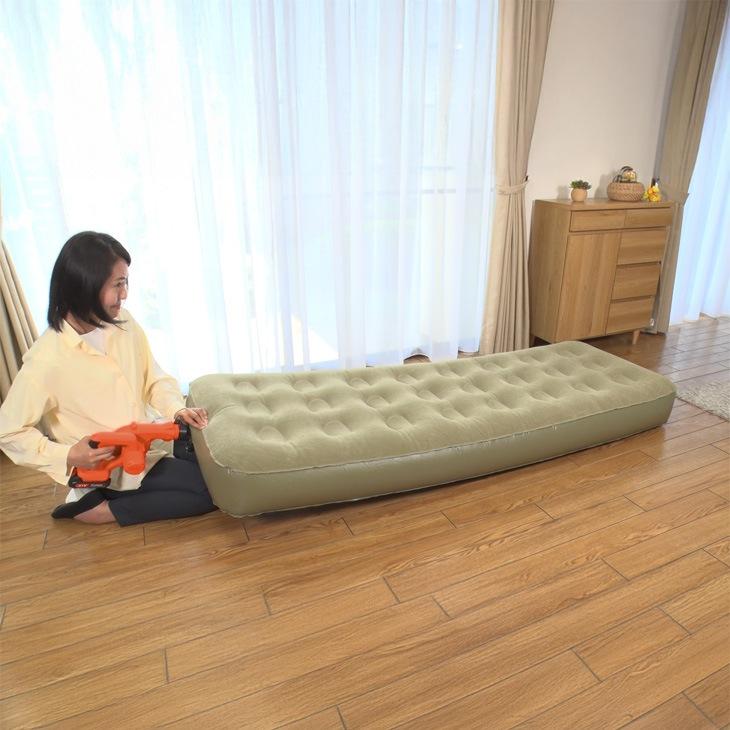 ファミラ 充電式コードレス2WAYブロワー 予備バッテリー付 送風・集じん 掃除機 洗車 水飛ばし 落ち葉清掃 空気入れ 多彩なノズル 軽量1.2kg 日本企画 6ヵ月保証 |  | 08