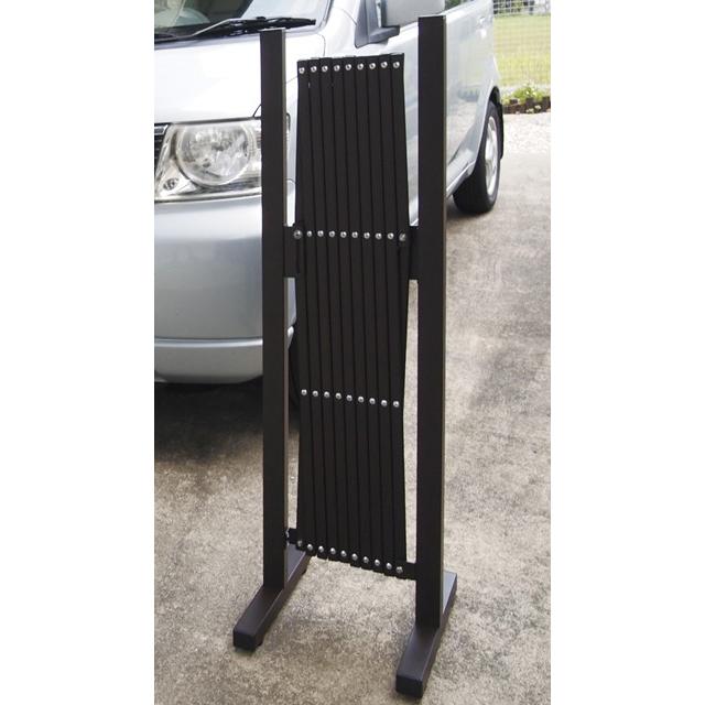 伸縮式アルミフェンス アルミ製パッと広げて簡単フェンス ゲート 門扉 エクステリア アコーディオンフェンス ガレージ 仕切りフェンス 駐車場 玄関 | 谷村実業 | 02