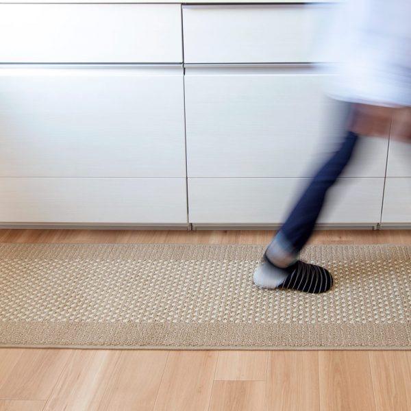 キッチンマット おしゃれ 60×270cm 新・優踏生 日本製 洗える 滑り止め加工 マット ラグマット キッチン カーペット ウォッシャブル 幅60cm |  | 04