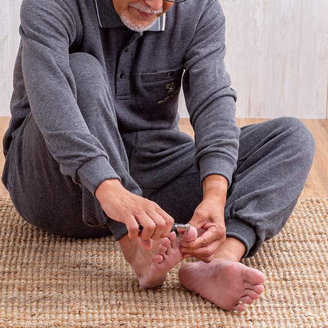 爪切り ニッパー 日本製 持ち手が長い 足の爪 巻き爪 変形爪 職人仕上げ かがまず切れる ステンレス製 握りやすい 介護 高齢者 |  | 04