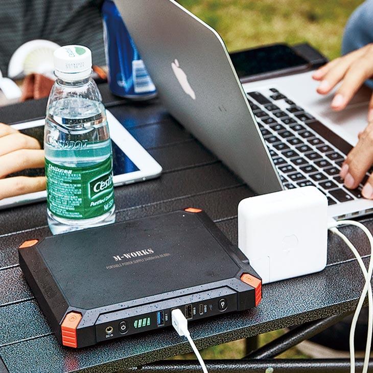 ポータブル電源 ソーラーパネル セット 大容量 24000mAh 防災グッズ 太陽光発電 折りたたみ 蓄電池 家庭用 発電機 非常用電源 車中泊 アウトドア 1年保証 |  | 02
