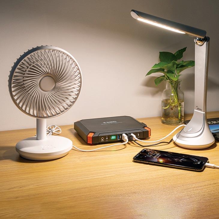 ポータブル電源 ソーラーパネル セット 大容量 24000mAh 防災グッズ 太陽光発電 折りたたみ 蓄電池 家庭用 発電機 非常用電源 車中泊 アウトドア 1年保証 |  | 03