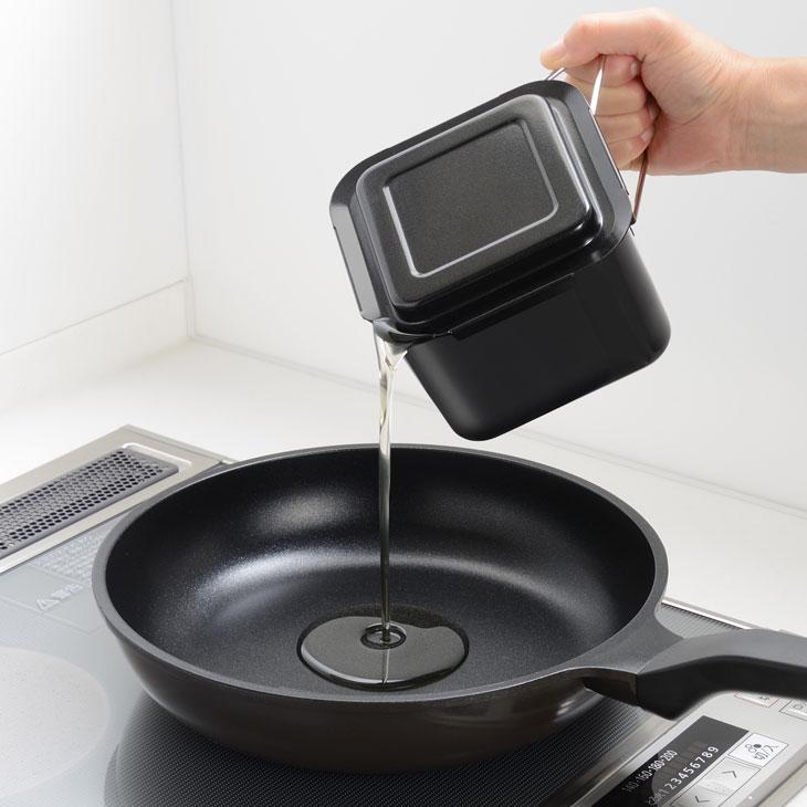 ポコフリット 角型オイルポット |  | 03