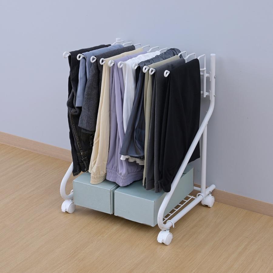 スラックスハンガー コンパクト 2つ折り 滑り止め スラックスハンガーラック 10本対応 |  | 01