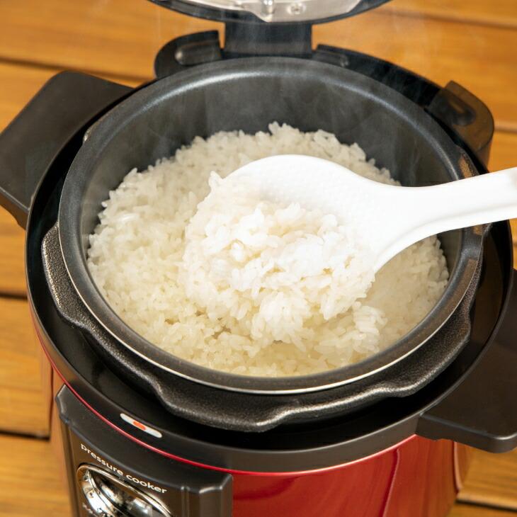 電気圧力鍋 2L コンパクト 1〜3人用 ほったらかし 調理 レシピブック付 圧力なべ 簡単操作 タイマー設定 炊飯 煮込み 蒸し料理 安全機能 ホワイト レッド |  | 05