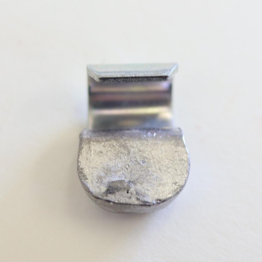 ヤマテ金属　バランスウエイト　YT5　10ｇ　入数100個　打ち込みウエイト　アルミホイール用 |  | 04