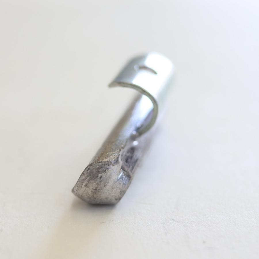 ヤマテ金属　バランスウエイト　YT5　40ｇ　入数100個　打ち込みウエイトアルミホイール用 |  | 03