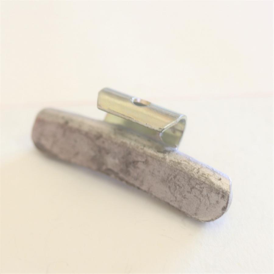 ヤマテ金属　バランスウエイト　YT5　45ｇ　入数100個　打ち込みウエイト　アルミホイール用 |  | 06