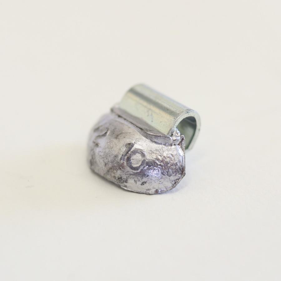 ヤマテ金属　バランスウエイト　Y2　10ｇ　入数100個　打ち込みウエイト　スチールホイル用 |  | 01