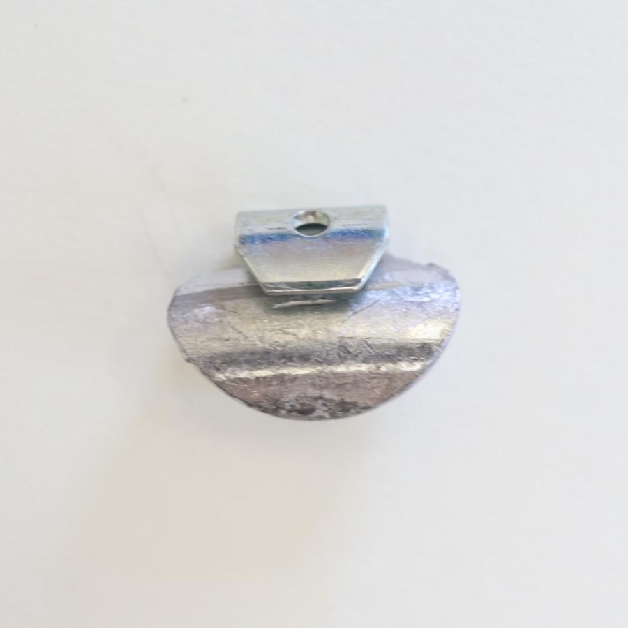 ヤマテ金属　バランスウエイト　Y2　15ｇ　入数100個　打ち込みウエイト　スチールホイル用 |  | 03