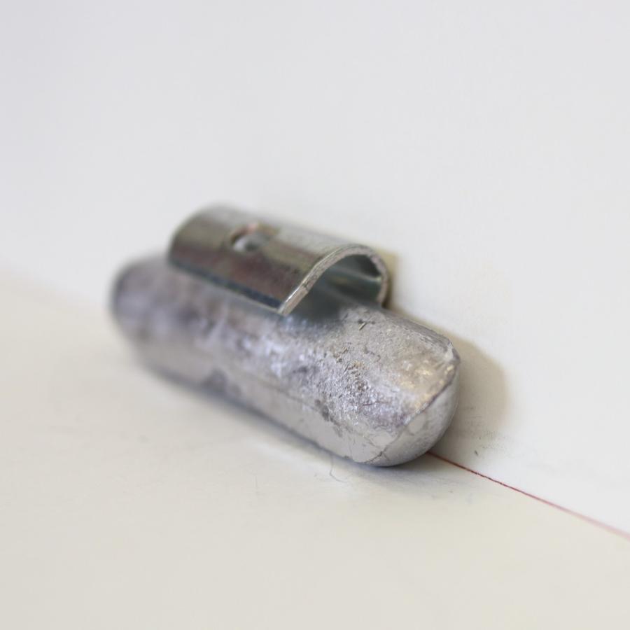 ヤマテ金属　バランスウエイト　Y2　45ｇ　入数100個　打ち込みウエイト　スチールホイル用 |  | 05