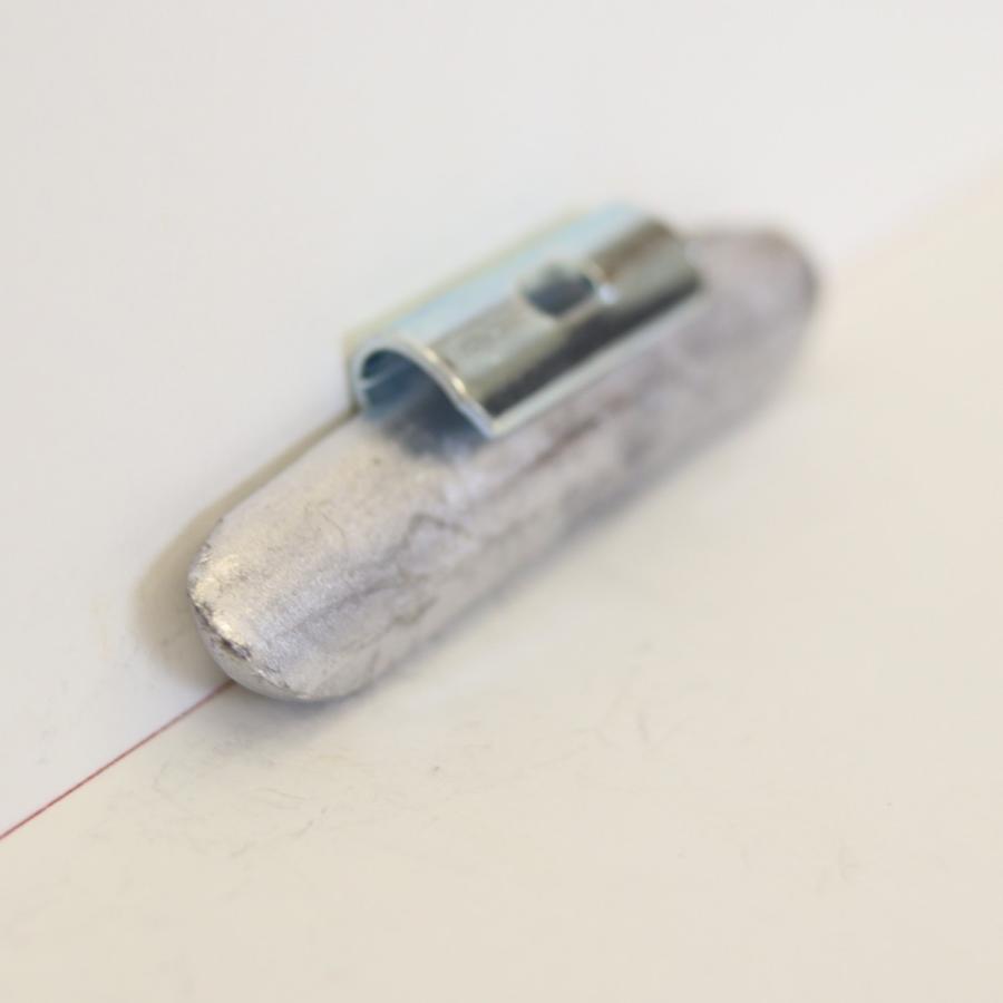 ヤマテ金属　バランスウエイト　Y2　50ｇ　入数100個　打ち込みウエイト　スチールホイル用 |  | 03