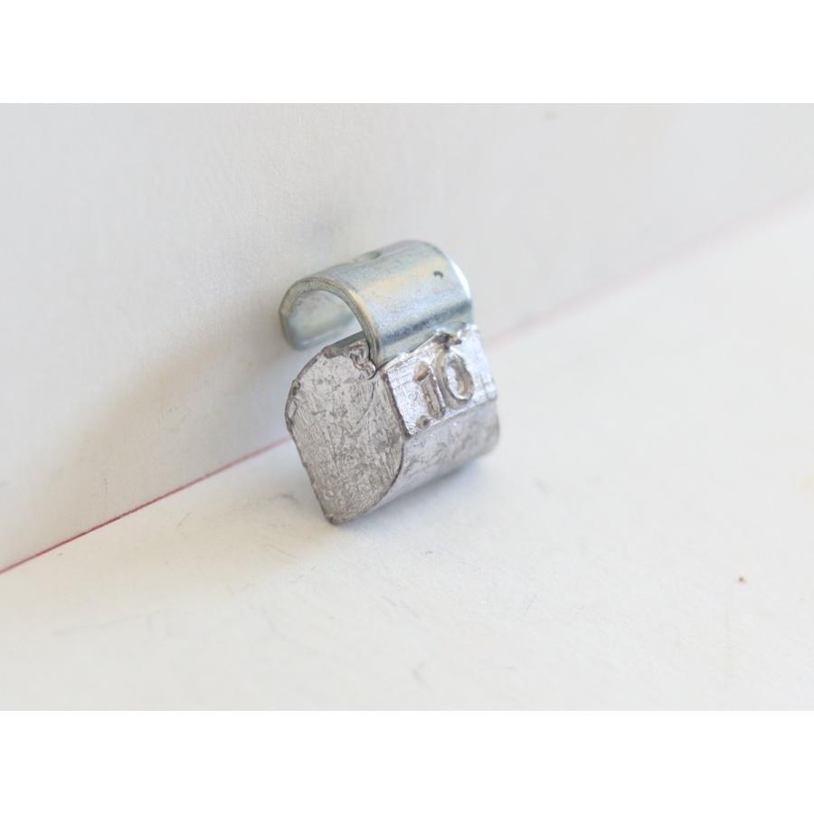 バランスウエイト　YF　10ｇ　小箱　30個入り　ヤマテ金属　　アルミホイール用　打ち込みウエイト |  | 02