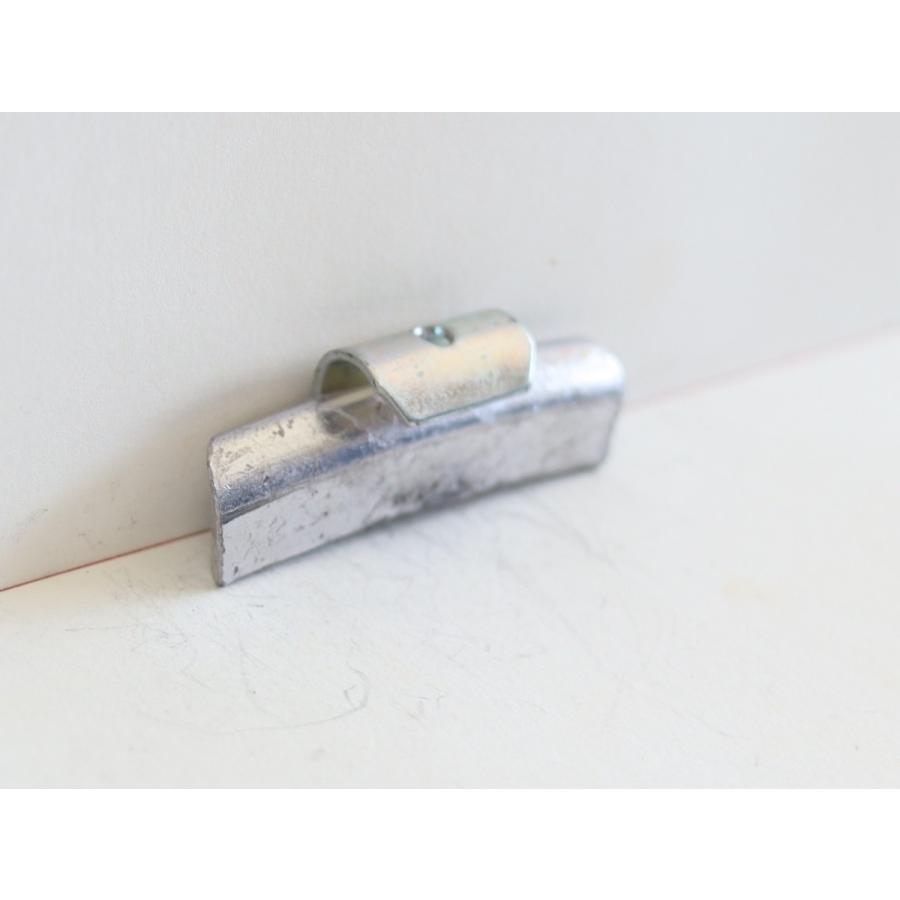 バランスウエイト　YF　30ｇ　小箱　20個入り　ヤマテ金属　アルミホイール用　打ち込みウエイト |  | 03