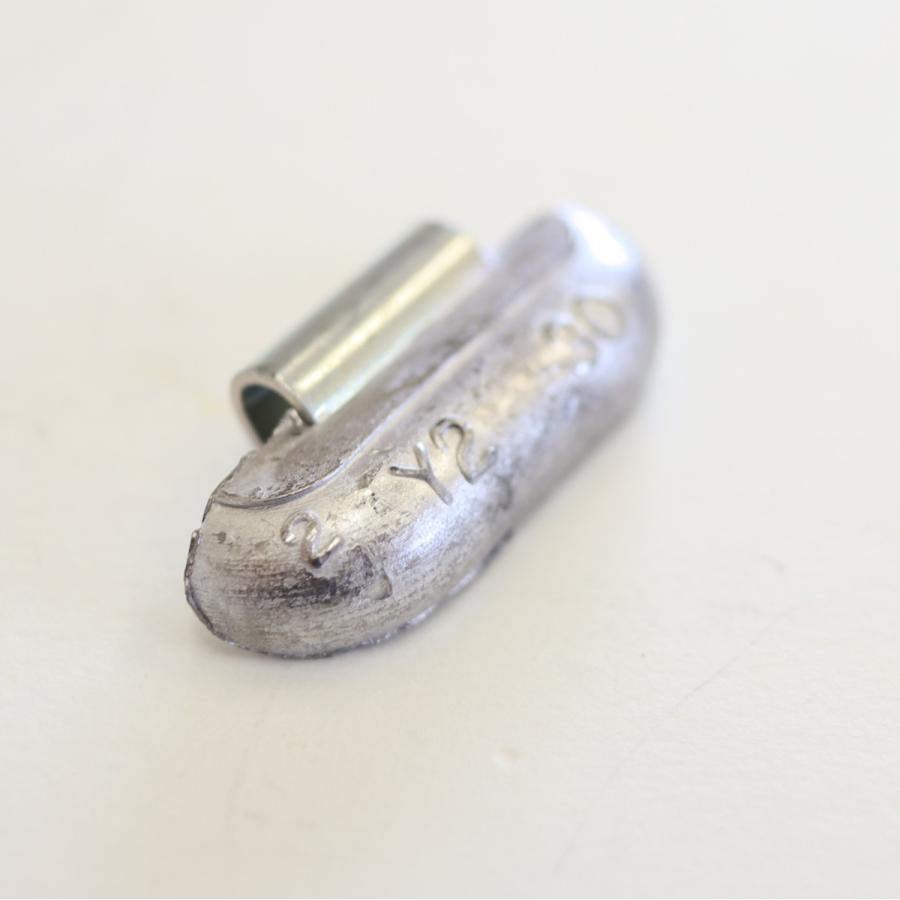 バランスウエイト　Ｙ2　30g　ヤマテ金属　入数20個　打ち込みウエイト　スチールホイール用 |  | 01