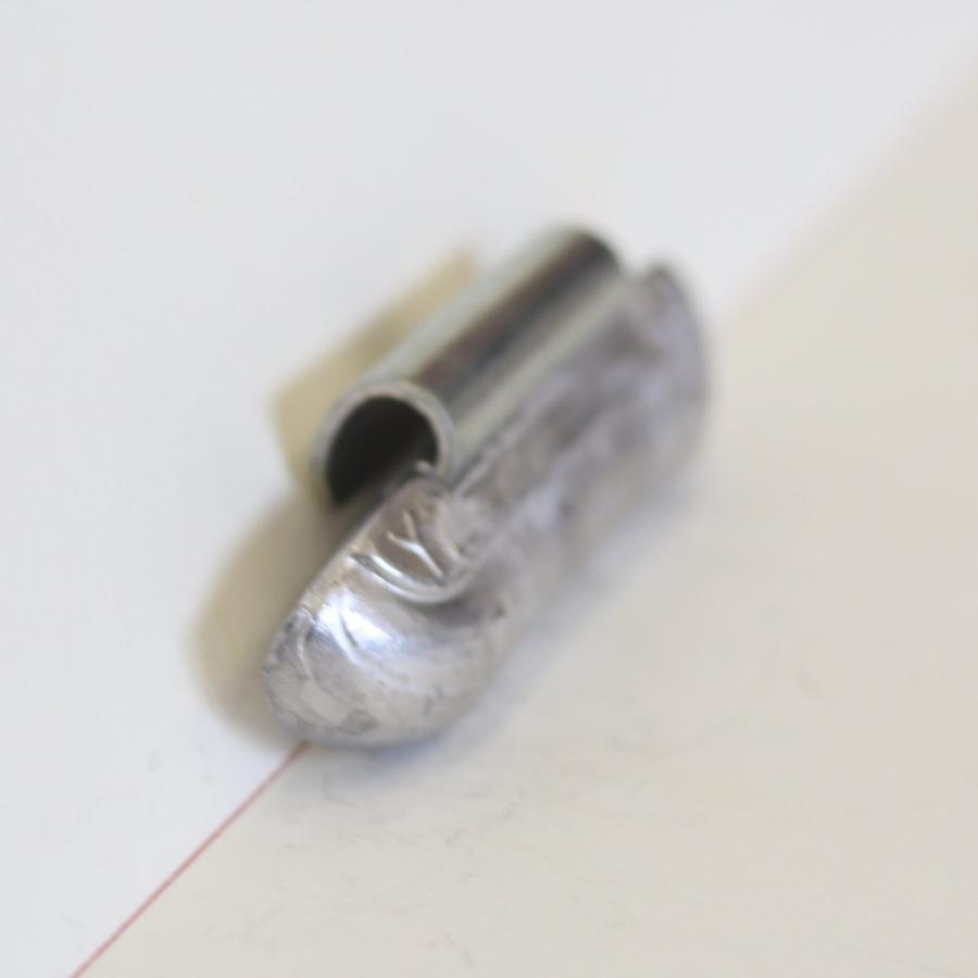 バランスウエイト　Ｙ2　40g　ヤマテ金属　入数16個　打ち込みウエイト　スチールホイール用 |  | 03