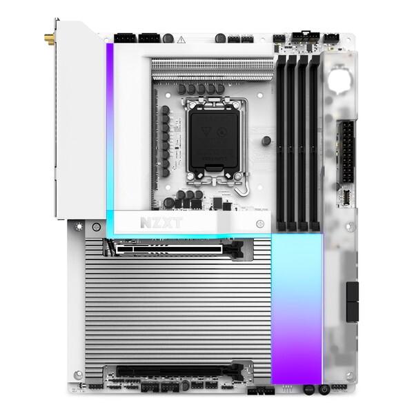 NZXT マザーボード 異色のマザーボード、NZXT「N7 Z370」を観察する