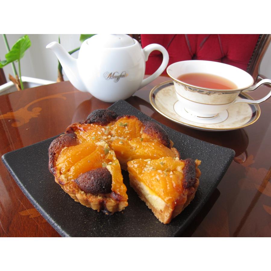 【あんずのタルト（直径12cm）】要冷蔵、酸味と甘さのバランスが絶妙、上質なバターとミネラル豊富なきび砂糖を使用 | 