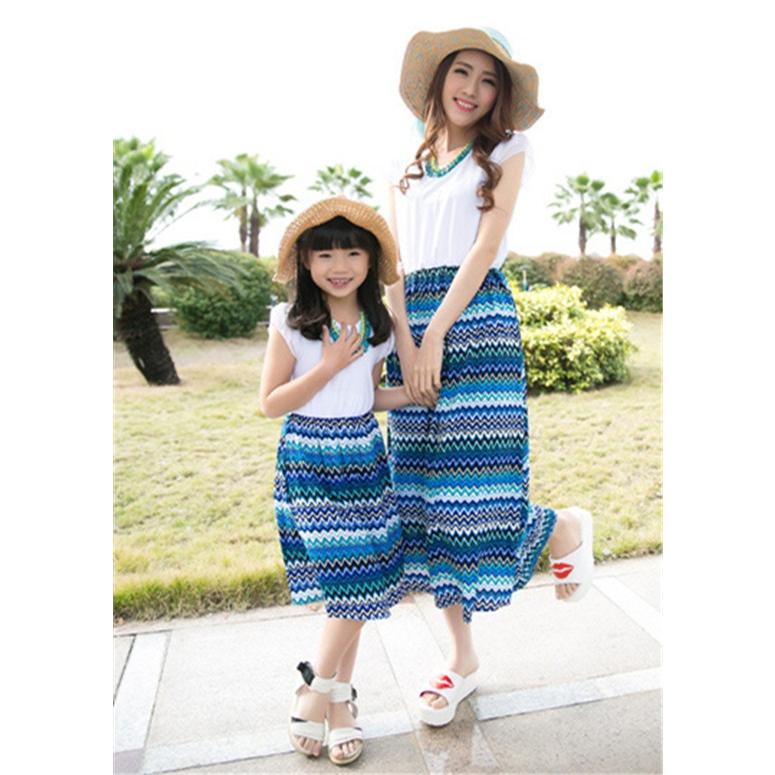 親子コーデ 親子 ペアルック Tシャツ ワンピース キッズ 親子 ペア 親子 お揃い Tシャツ レディース ワンピース 子供 父の日 男性はtシャツのみ Oyk416 マユポポ 通販 Yahoo ショッピング