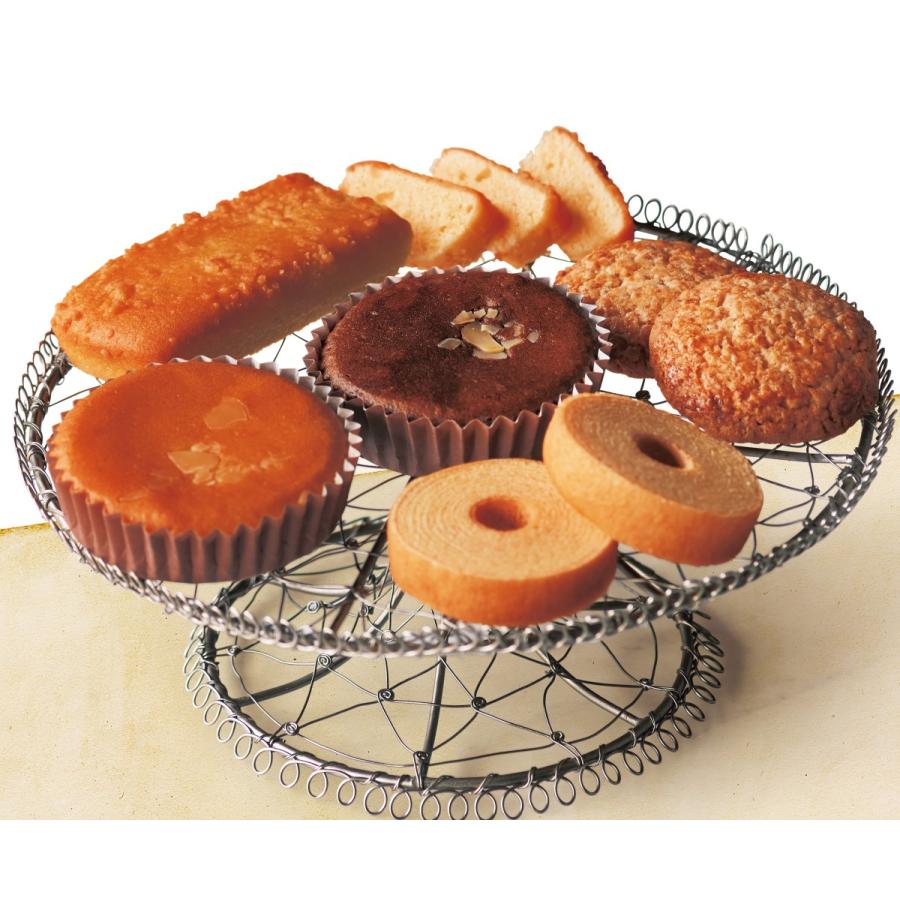 都内で 洋菓子 ギフト 贈り物 詰め合わせ おしゃれ お菓子 焼菓子 プレゼント 送料無料 深川カントリーファーム 有精卵たっぷりミニバームクーヘン 1本 Trademarketingforce Com Br