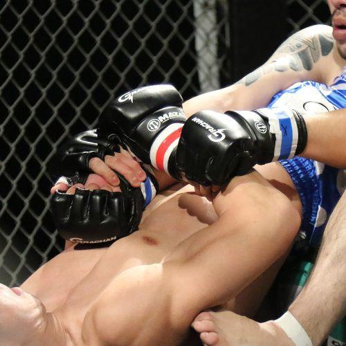MAZA［マザ］ GRACHAN 公式 MMA プロ ファイトグローブ Ver.2 （黒）／ Pro Fight Gloves - オープンフィンガーグローブの画像