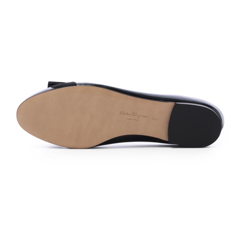 FERRAGAMO（フェラガモ） バレエシューズ VARINA ヴァリナ フラット